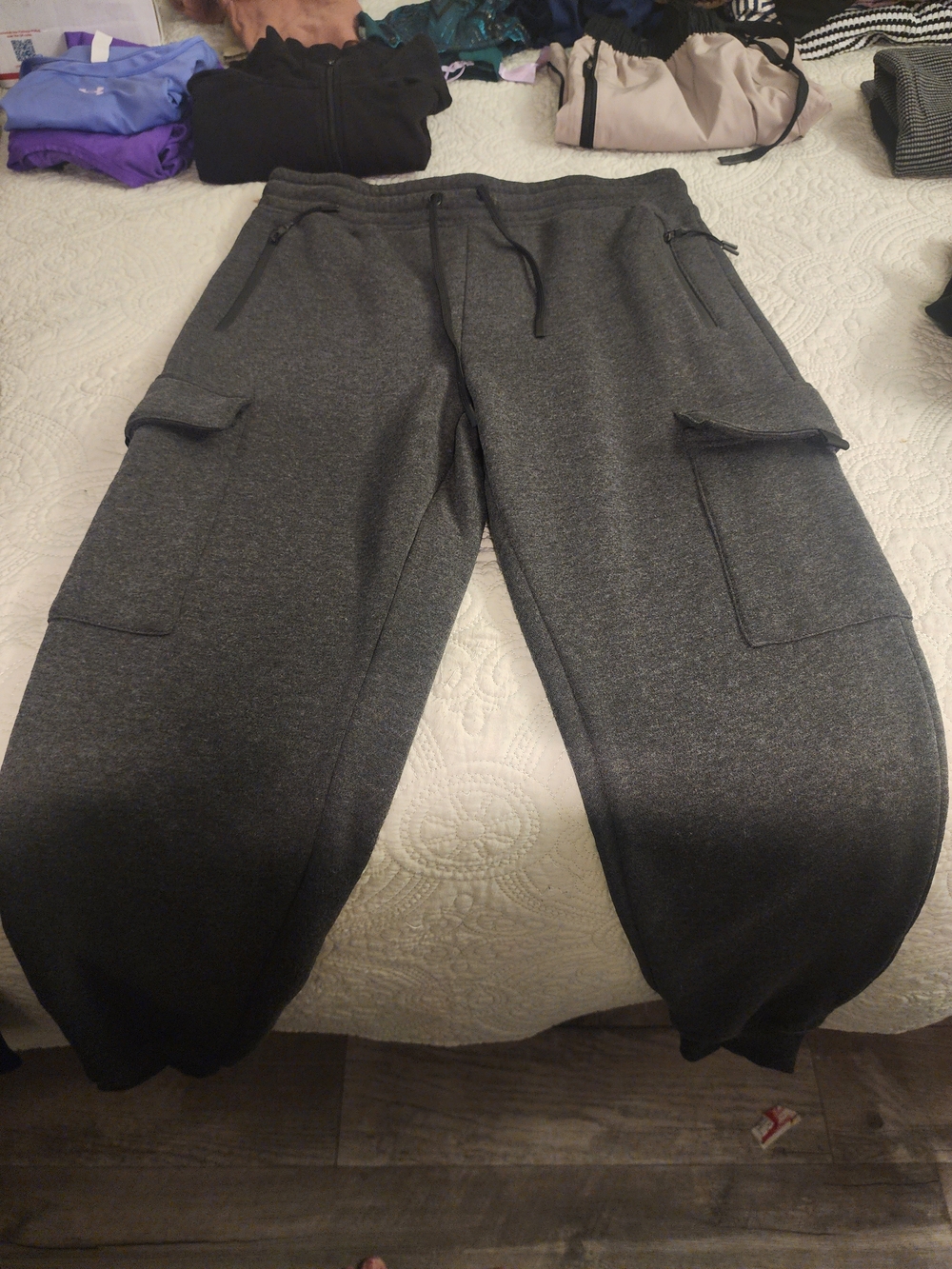 Men's Charcoal Cargo Jogger Sweatpants - Comfortable Everyday Wear